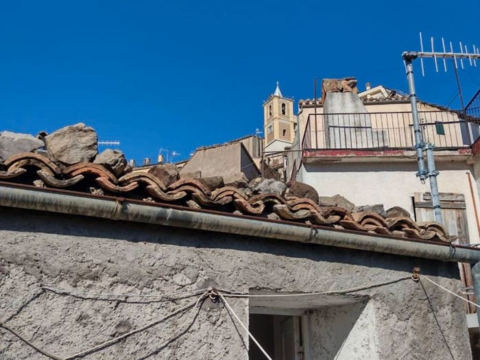 Appartamento trilocale in vendita in Via Biagio Rossetti, Centro, Farindola