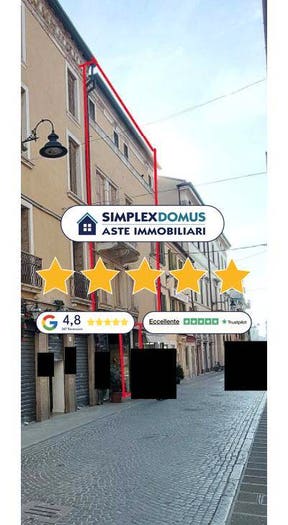 Casa con 6 locali in vendita in Corso Vittorio Emanuele II, Centro, Adria