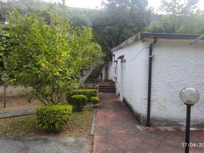 Casa quadrilocale in vendita in Via Rovina No Number, Marina, Maratea