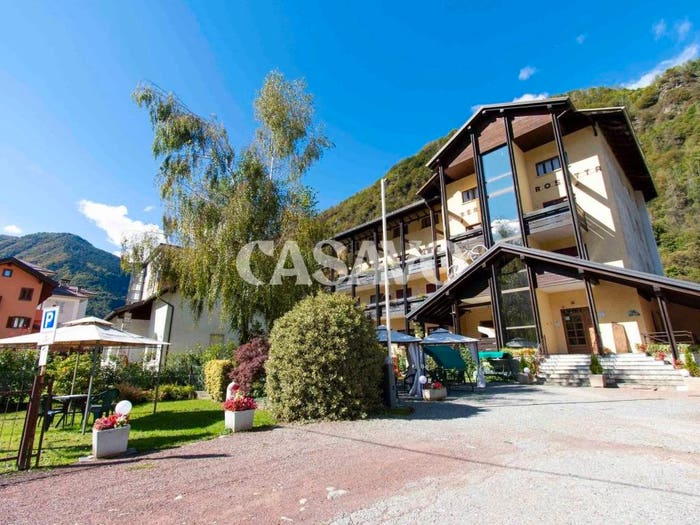 Casa con 6 locali in vendita in Via Statale, Centro, Scopello