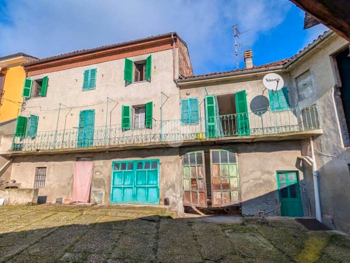 Casa con 5 locali in vendita in Via Marconi, Lu, Lu e Cuccaro Monferrato