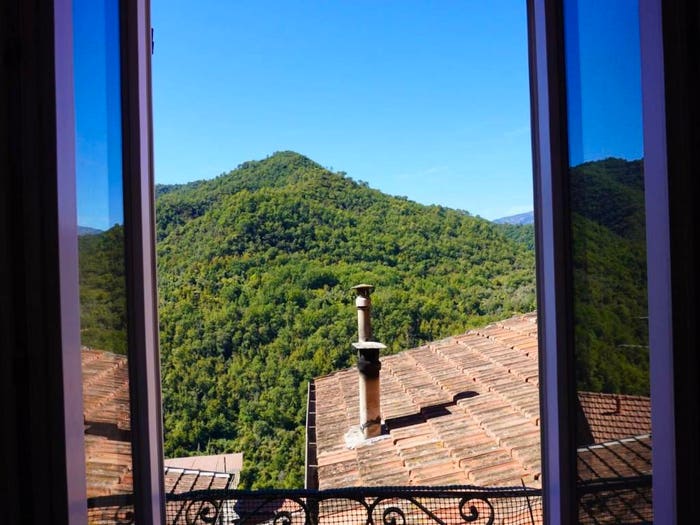 Appartamento quadrilocale in vendita in Via Fiume, Centro, Apricale