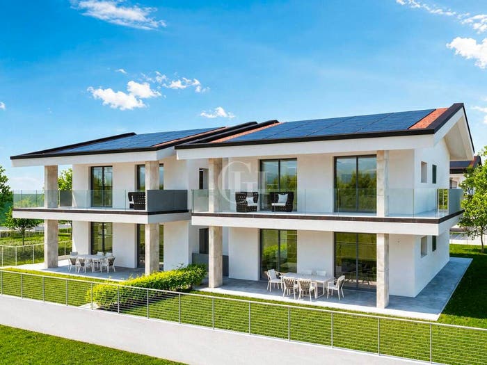 Appartamento trilocale in vendita in Via Meucci, Centro, Padenghe sul Garda