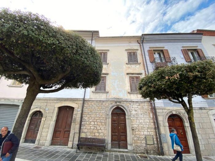 Casa con 6 locali in vendita in Via Giacomo Matteotti, Centro, Agnone