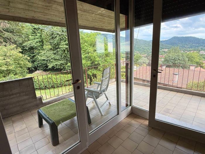 Casa con 6 locali in vendita in Via Torquato Taramelli, Mompiano Costalunga, Brescia