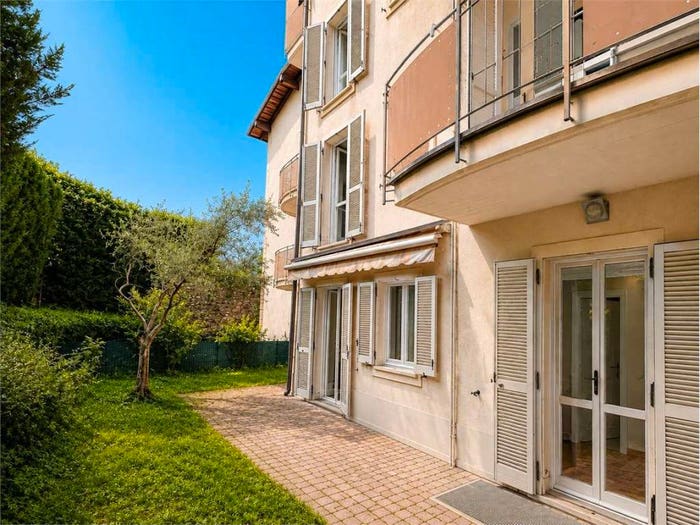 Appartamento trilocale in vendita in Centro, Besana in Brianza