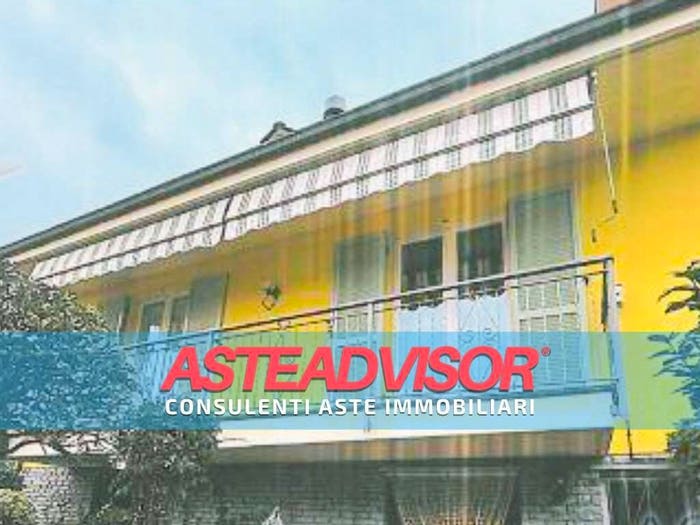 Casa con 6 locali in vendita in Via Aldo Moro, Centro, Cherasco