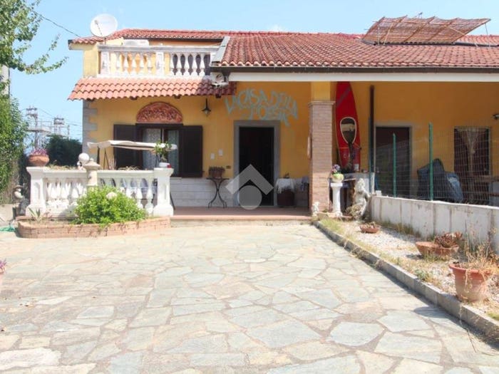 Casa quadrilocale in vendita in Via degli Ulivi, Centro, Agropoli