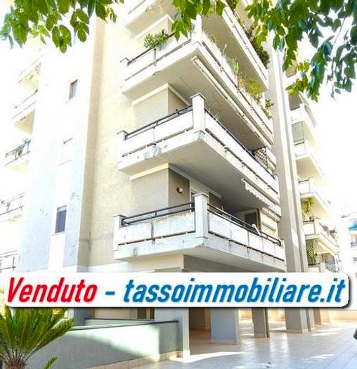Appartamento quadrilocale in vendita in via nino baccile, Centro, Ortona