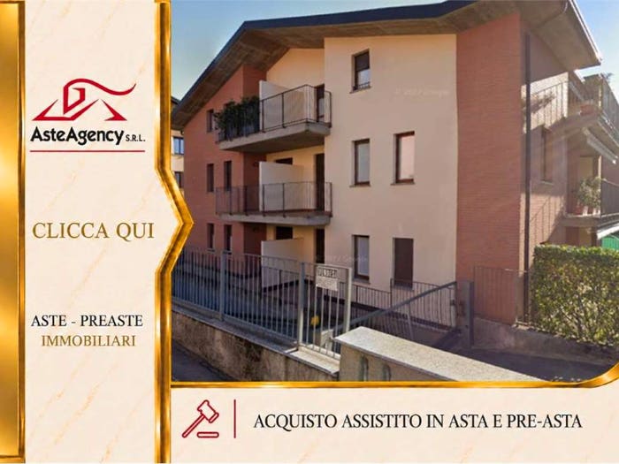 Appartamento quadrilocale in vendita in Via Santa Chiara, Montesolaro, Carimate