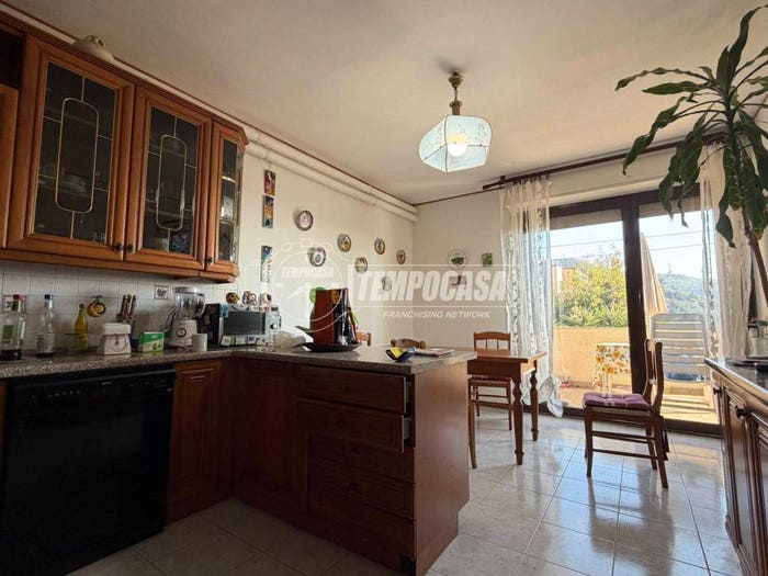 Appartamento con 5 locali in vendita in Via Carlo Linneo, Rivarolo, Genova
