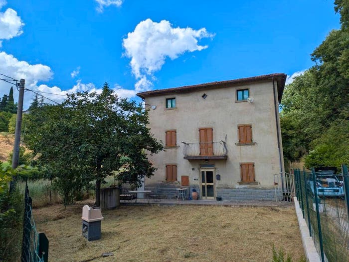 Casa con 6 locali in vendita in Via Martiri della Libia, Centro, Anghiari
