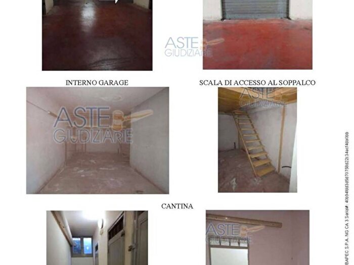 Appartamento con 6 locali in vendita in Via Giuseppe Santacroce, Tuoro, Caserta