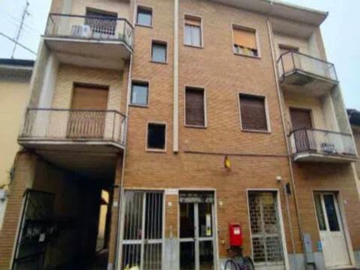 Appartamento con 6 locali in vendita in Contrada Della Valle, Valle Lomellina