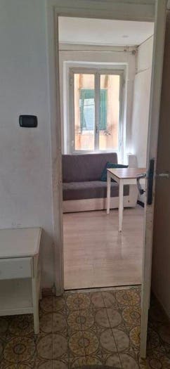 Appartamento bilocale in vendita in Via Teresio Mario Canepari, Rivarolo, Genova