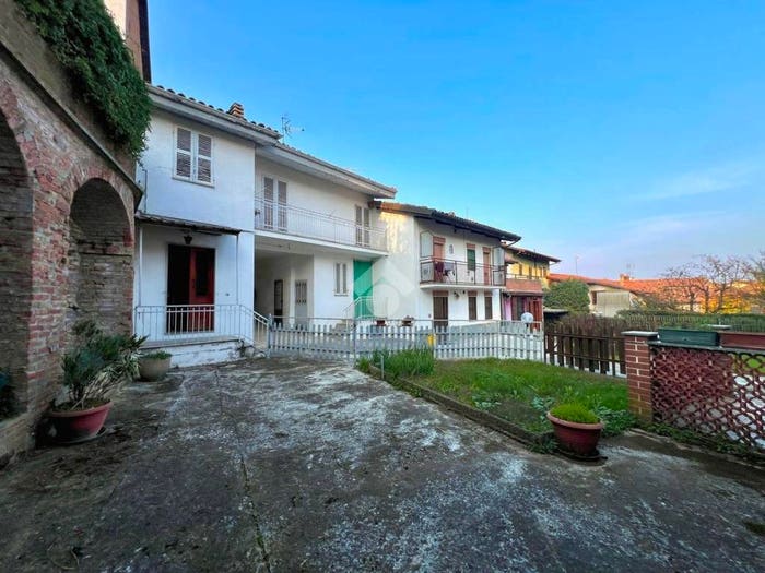 Casa trilocale in vendita in Via Piave, Villa San Secondo