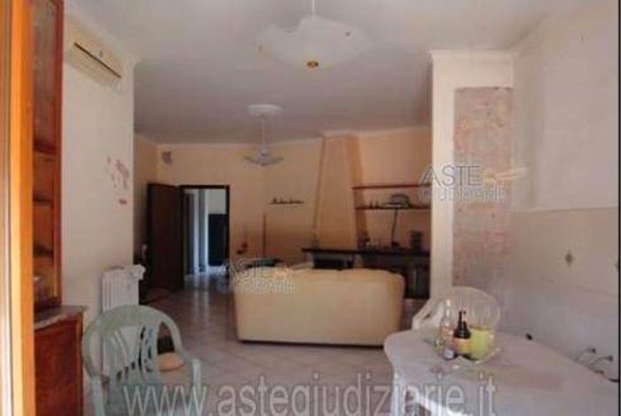 Appartamento quadrilocale in vendita in Valle Sant'Andrea, Montecorvino Rovella