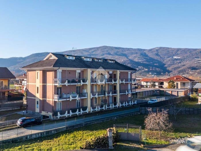 Appartamento trilocale in vendita in via Saluzzo, Costiglione Saluzzo, Costigliole Saluzzo