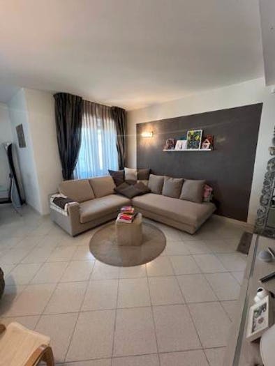Appartamento quadrilocale in vendita in Centro, Agliana