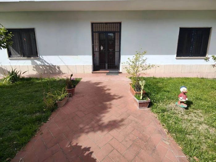 Casa con 6 locali in vendita in Via AVespucci, Levanella, Montevarchi