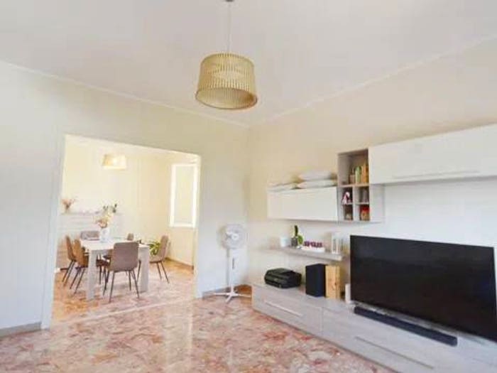 Appartamento con 6 locali in vendita in Centro, Portoferraio