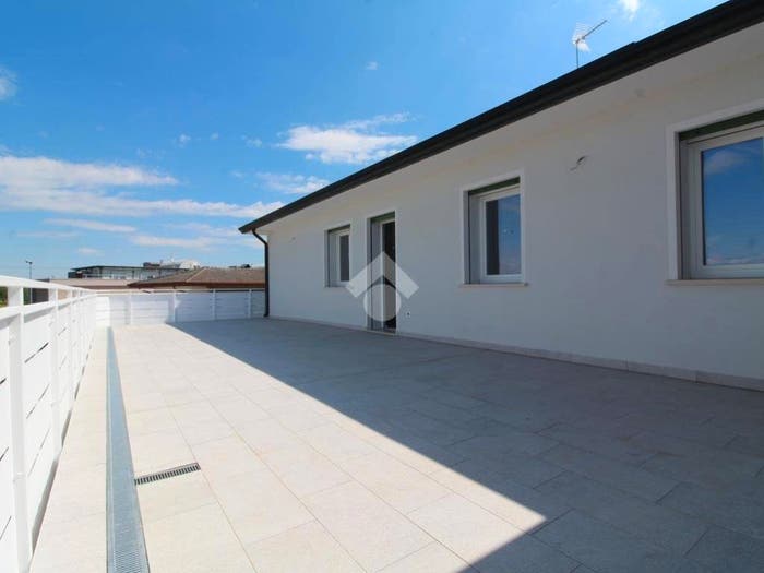 Appartamento quadrilocale in vendita in Centro, Meolo