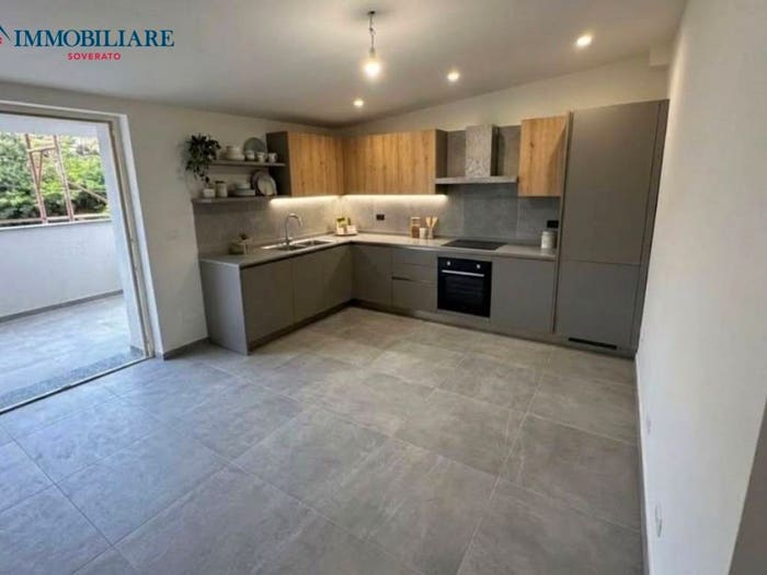 Casa bilocale in vendita in Via Nazionale, Calalunga Pietragrande, Montauro