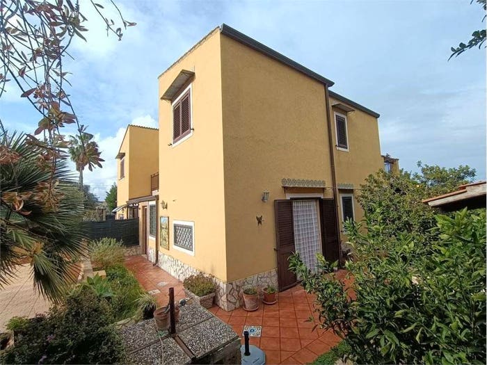 Casa con 5 locali in vendita in Via Chiesazza Sperone, Torre Colonna Sperone, Altavilla Milicia