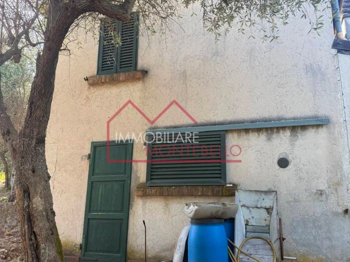 Casa trilocale in vendita in Via Greppolungo, Camaiore Paese, Camaiore