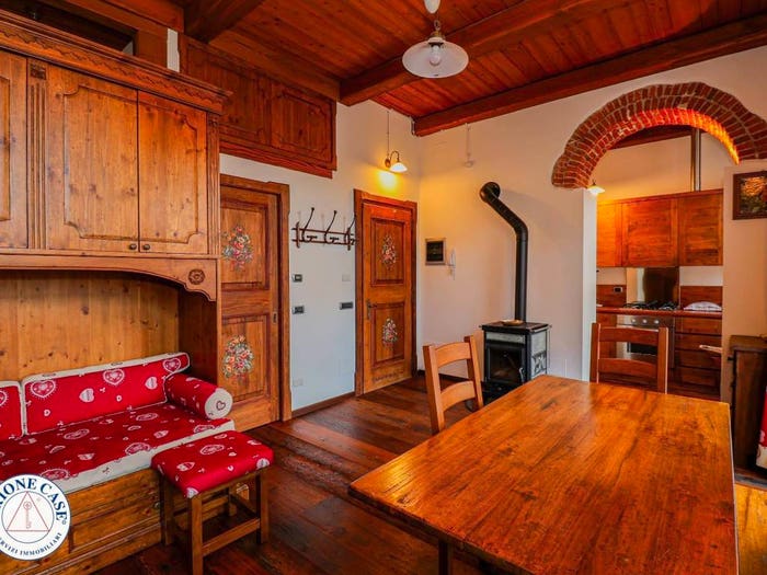 Appartamento monolocale in vendita in Via Arturo Taburri, Ganna, Valganna