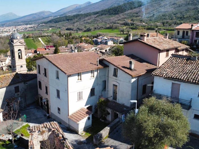 Casa con 6 locali in vendita in Località Rigali, Rigali, Gualdo Tadino