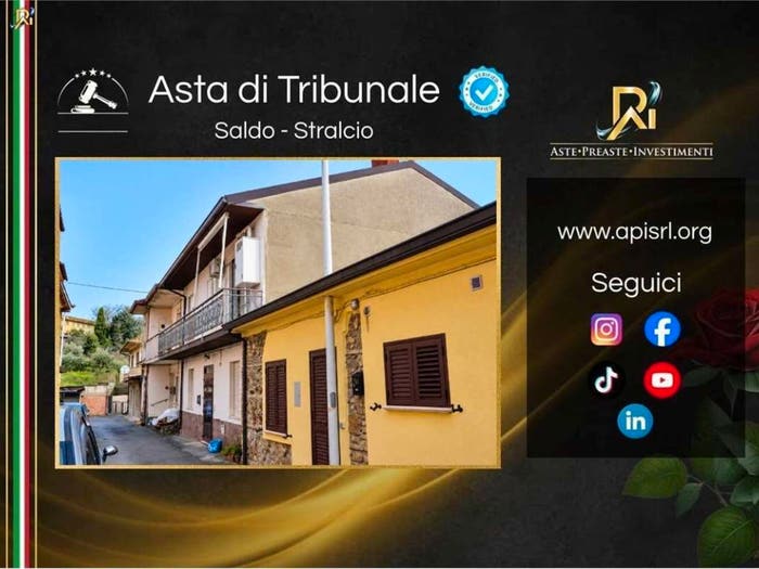 Appartamento con 5 locali in vendita in Via Giardino, Centro, Chiaravalle Centrale