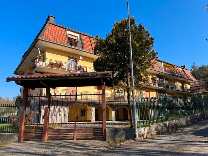 Appartamento trilocale in vendita in Via Spiazzi, Ponte Nossa