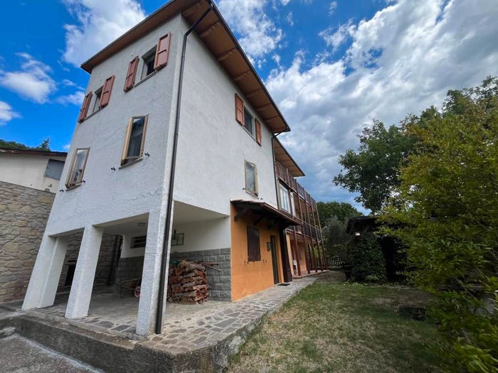 Appartamento quadrilocale in vendita in Via Casone, Castel d'Aiano