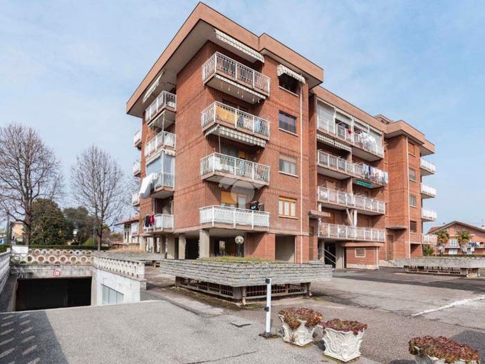 Appartamento trilocale in vendita in Via Monte Grappa, Centro, Ciriè