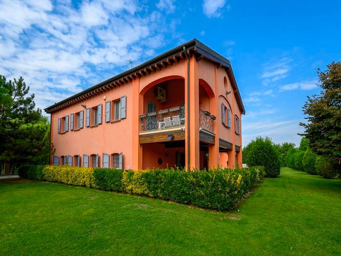 Casa con 6 locali in vendita in Via Canaletto, Bastiglia
