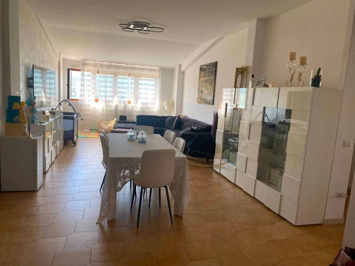Appartamento trilocale in vendita in Via Giovanni XXIII, Centro, Isernia