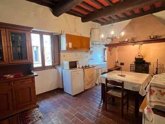 Appartamento quadrilocale in vendita in Via Cavour, Centro, Castelnuovo di Val di Cecina