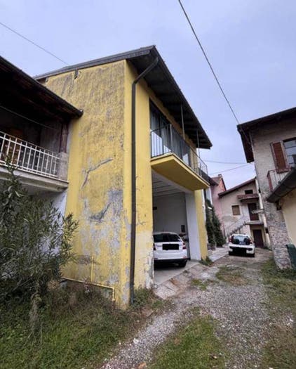 Casa trilocale in vendita in Via Monte Pasubio già Civico, Sangiano