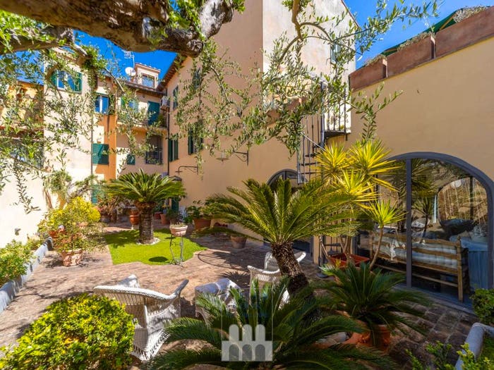 Appartamento con 6 locali in vendita in Corso Italia, Centro, Orbetello
