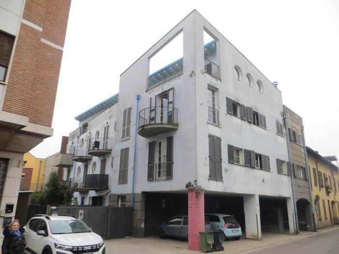 Appartamento trilocale in vendita in Via Como, Meda