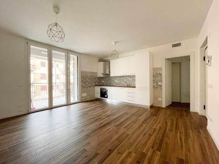 Appartamento trilocale in affitto in Via Caldera, Quinto Romano, Milano