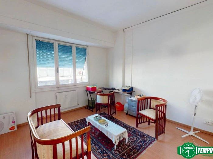 Appartamento con 6 locali in vendita in Via Giovanni Pascoli, Kennedy Mazzetta, La Spezia