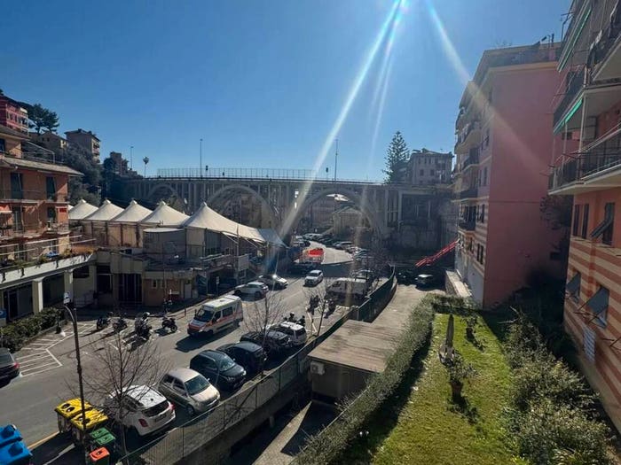 Appartamento con 6 locali in vendita in Via Camillo Benso Conte Di Cavour, Centro, Bogliasco
