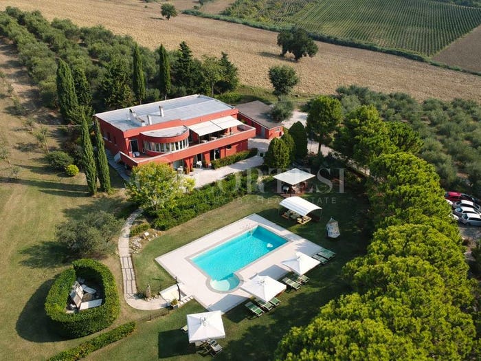 Casa con 6 locali in vendita in Contrada Pozzo Buono, Morro d'Alba