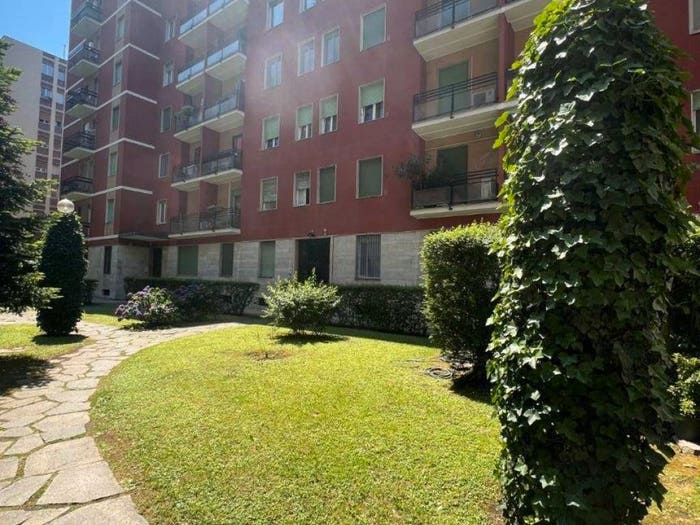 Appartamento bilocale in vendita in Via Francesco Caracciolo, Cenisio, Milano