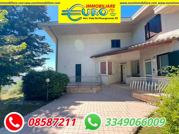 Casa con 6 locali in vendita in Via Edoardo Brizio, Atri