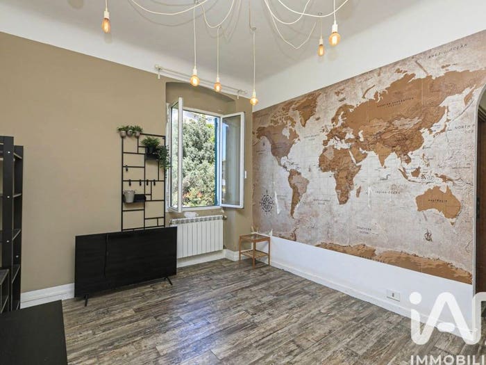 Appartamento trilocale in vendita in Via Dei Bedinotti, San Martino, Genova