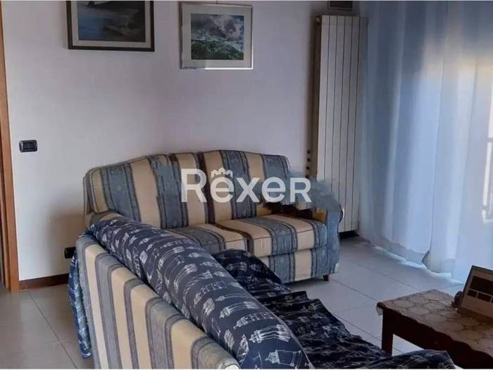 Appartamento quadrilocale in vendita in Via Aldo Moro, Portoferraio