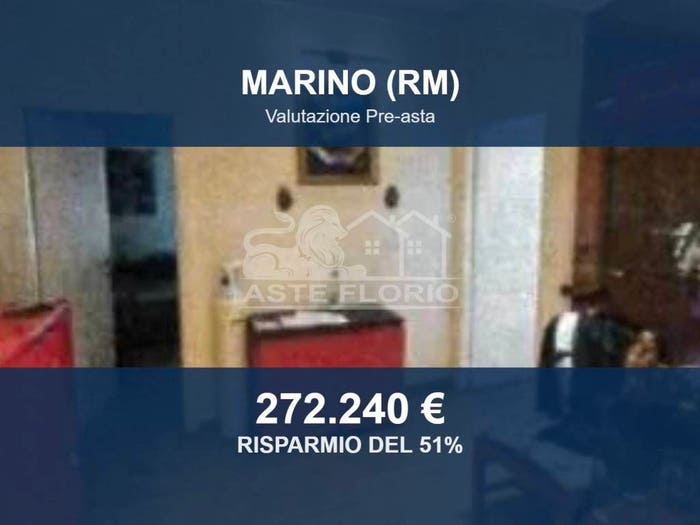 Appartamento con 6 locali in vendita in Via Vecchia di Grottaferrata, Centro Semicentro Prato della Corte, Marino